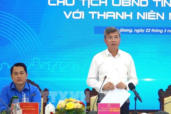 Chủ tịch UBND tỉnh Kiên Giang đối thoại với thanh niên