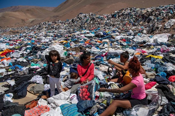 Châu Âu bắt đầu “siết” thời trang nhanh