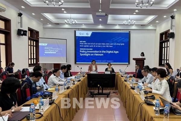 Chia sẻ kinh nghiệm phát triển kinh tế số, hoàn thiện thể chế công nghệ 
