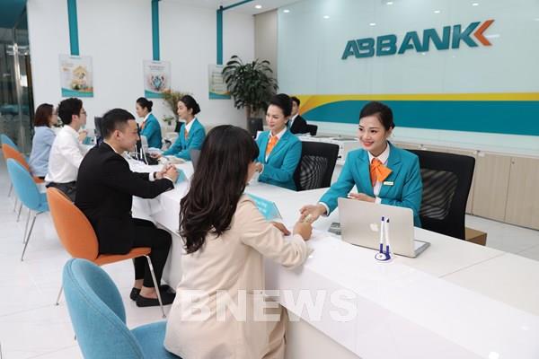 ABBANK đặt mục tiêu tăng gần gấp đôi lợi nhuận trong năm 2024