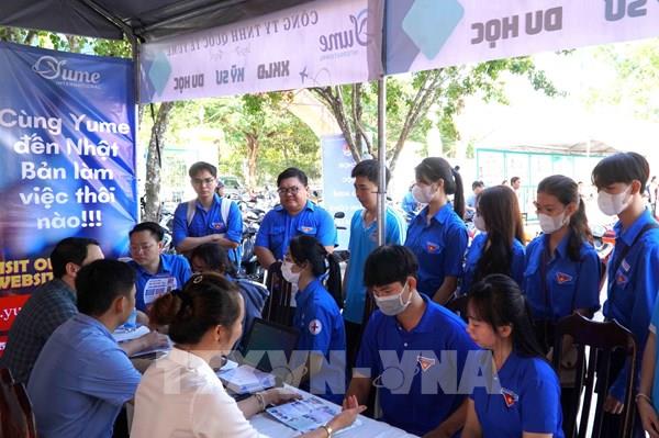 Đoàn viên, thanh niên Kiên Giang được tư vấn hướng nghiệp, giới thiệu việc làm