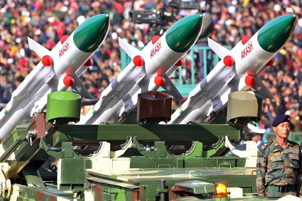 Xuất khẩu quốc phòng của Ấn Độ vượt mốc 2,5 tỷ USD trong tài khóa 2023