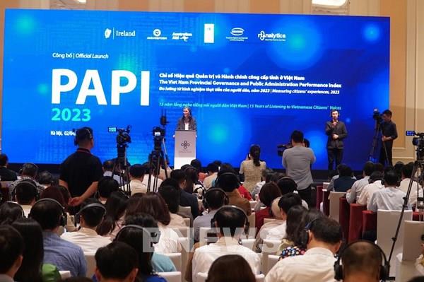 Người dân đánh giá cao hiệu quả phòng, chống tham nhũng và quản trị điện tử