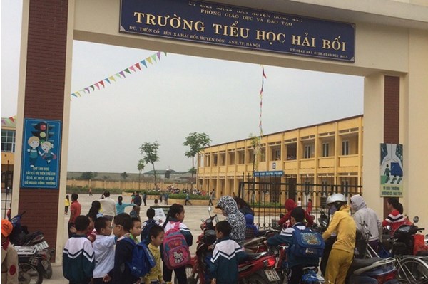 Hà Nội: Xác minh nguyên nhân học sinh bị dị ứng sau khi nhà trường phun thuốc diệt muỗi