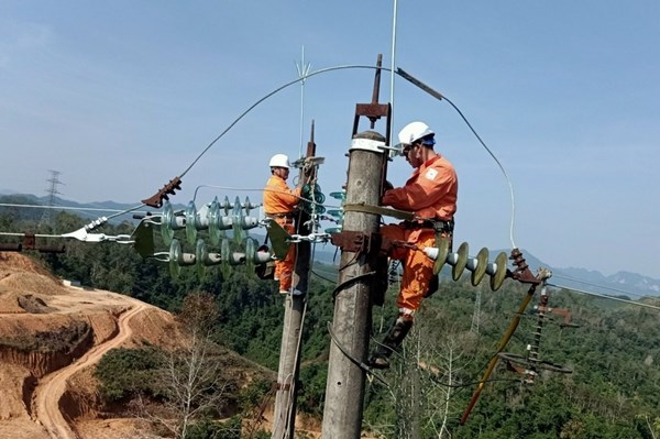 Giải pháp nâng cao chất lượng cung ứng điện ở Cao Bằng