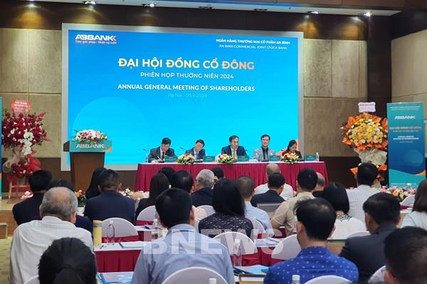 Chủ tịch ABBANK: Kế hoạch niêm yết trên HoSE có thể diễn ra trong 5 năm tới