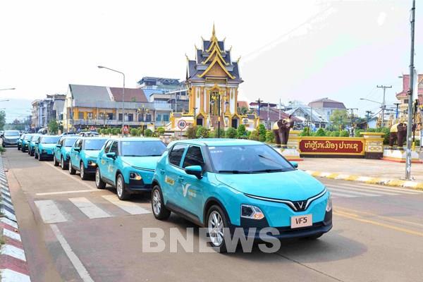 Xanh SM mở rộng hoạt động taxi điện tới tỉnh Champasak, Lào