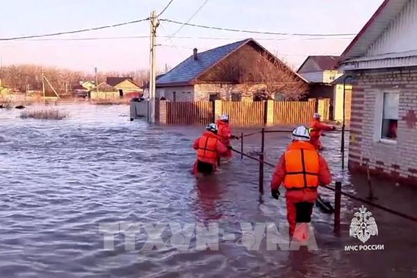 Nga: Tình hình ngập lụt do vỡ đập ngày càng nghiêm trọng