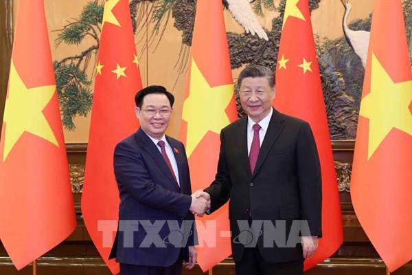 Chủ tịch Quốc hội Vương Đình Huệ hội kiến Tổng Bí Thư, Chủ tịch Trung Quốc Tập Cận Bình