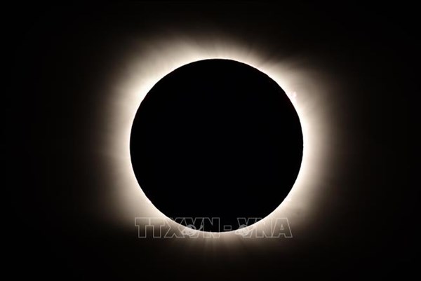 Nhiều dịch vụ "ăn theo" sự kiện nhật thực toàn phần tại Bắc Mỹ