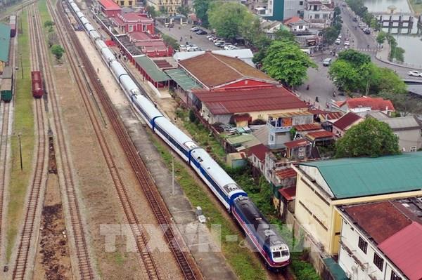 Vận chuyển đường sắt “chuyển mình“ đáp ứng mùa cao điểm du lịch