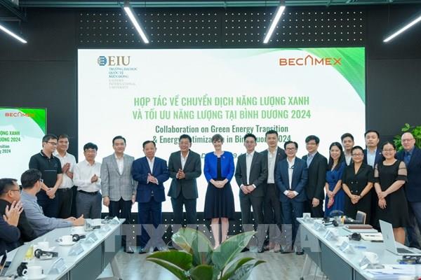 Bình Dương hợp tác với Vương Quốc Anh thúc đẩy năng lượng xanh