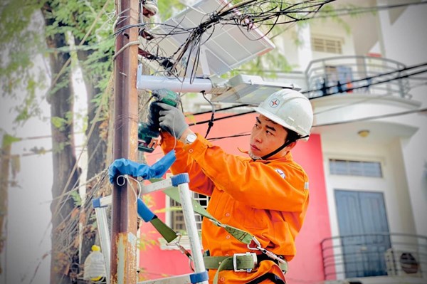 Ngành điện TP. Hồ Chí Minh sau hợp nhất - Bài 1: Định hình trụ cột năng lượng cho siêu đô thị mới