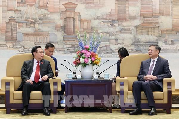 Chủ tịch Quốc hội: Thượng Hải là thị trường xuất khẩu quan trọng của Việt Nam