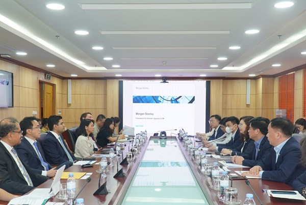 Bàn giải pháp nâng hạng thị trường chứng khoán