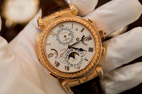 Patek Philippe lạc quan thị trường đồng hồ cao cấp Thụy Sĩ