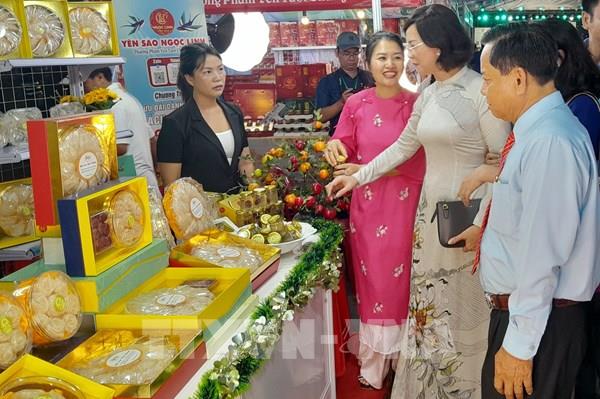 Bình Phước kết nối sản xuất và tiêu thụ sản phẩm từ yến sào