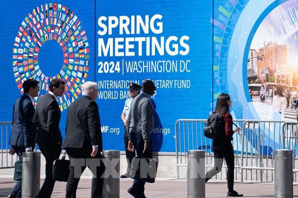 IMF nâng dự báo tăng trưởng kinh tế thế giới năm 2024