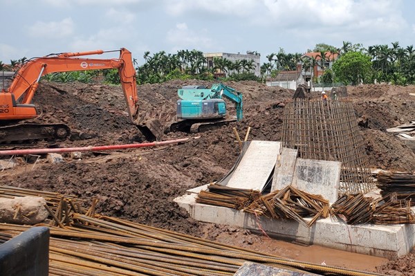 Tăng tốc hoàn thành các vị trí móng Dự án đường dây 500kV mạch 3 trong tháng 4/2024