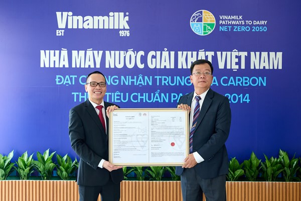 Vinamilk tiến nhanh trên hành trình Net Zero