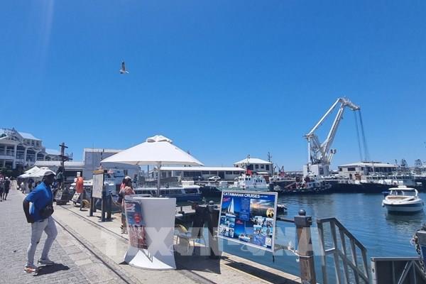 Danh hiệu thành phố giàu có nhất châu Phi sẽ đổi chủ