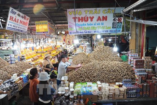 Đưa An Giang thành điểm trung chuyển hàng hóa trọng yếu vào Campuchia