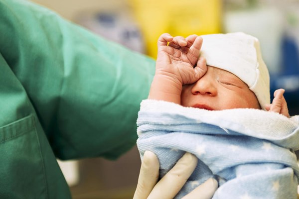 Tỷ lệ sinh tại Mỹ quay trở lại xu hướng giảm