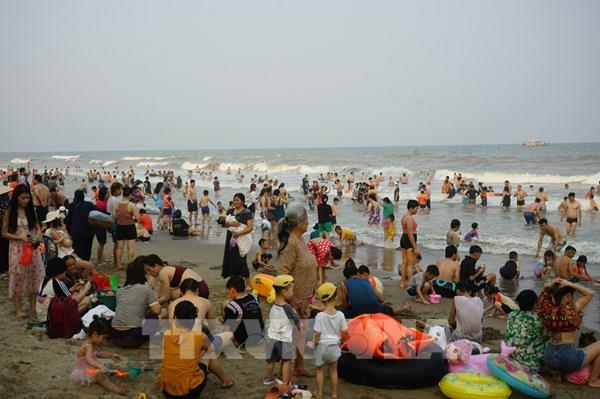 Dự báo thời tiết ngày 29/4: Thanh Hóa đến Phú Yên nắng nóng đặc biệt gay gắt