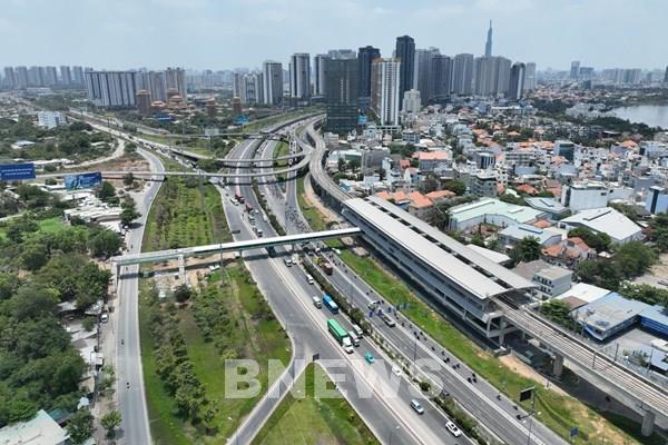 T.p Hồ Chí Minh "mạnh tay" với nhà thầu gây chậm tiến độ dự án đầu tư công