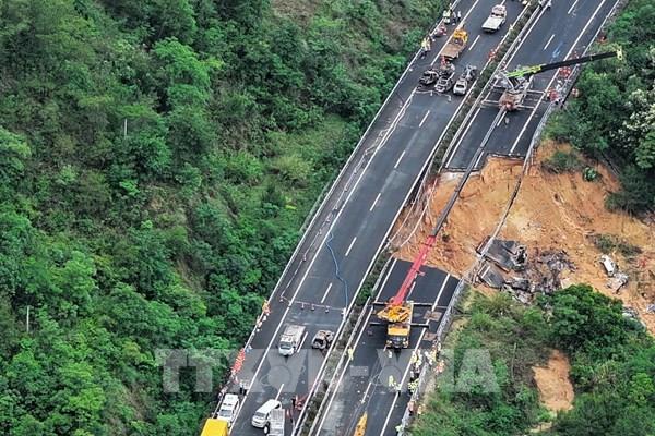 Sập đường cao tốc tại Trung Quốc: Số người thiệt mạng tăng lên 36 người