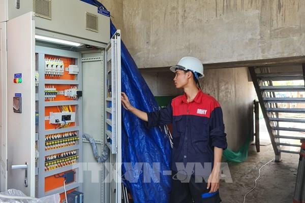 Tiền Giang: Mở cống ngăn mặn Nguyễn Tấn Thành