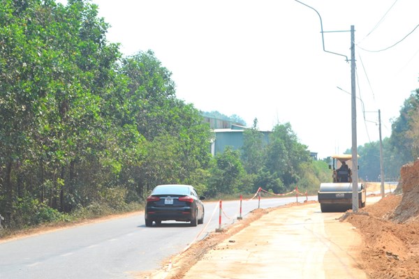 Sớm bàn giao mặt bằng dự án nâng cấp Quốc lộ 14E vào cuối tháng 5