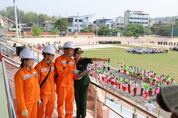 Đảm bảo điện phục vụ các sự kiện Kỷ niệm 70 năm chiến thắng Điện Biên Phủ