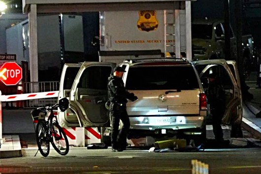 Đâm xe vào cổng Nhà Trắng, tài xế tử vong