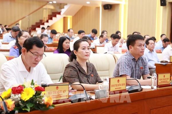 Bãi nhiệm chức vụ Chủ tịch UBND tỉnh Quảng Ngãi đối với ông Đặng Văn Minh