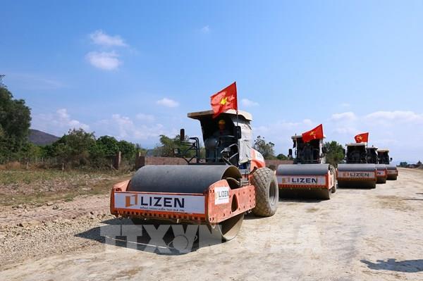 Rút ngắn hơn nữa tiến độ thi công dự án cao tốc Bắc - Nam phía Đông