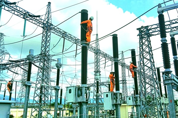 Chủ động phương án đảm bảo lưới điện truyền tải mùa nắng nóng cao điểm