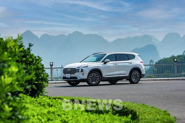 Hyundai Santa Fe có doanh số bán hàng tăng trưởng đến 105%