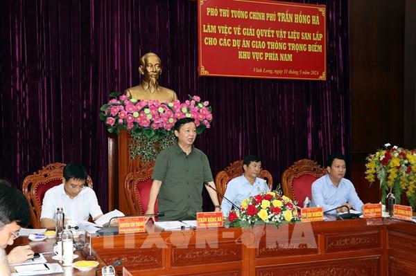 Phó Thủ tướng Trần Hồng Hà: Tính toán chi tiết khối lượng cát cần cho san lấp dự án giao thông trọng điểm