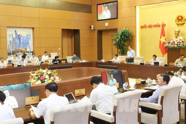  Ưu tiên thúc đẩy tăng trưởng gắn với ổn định kinh tế vĩ mô