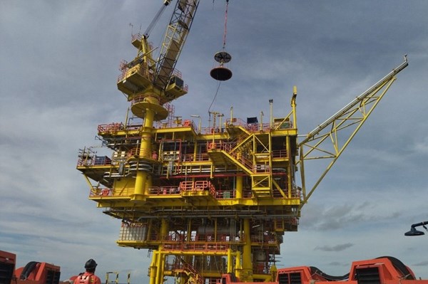 Khai thác dầu khí của Petrovietnam vượt xa kế hoạch