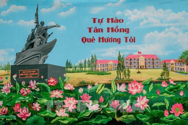 Hàng trăm tranh bích họa hưởng ứng Lễ hội sen Đồng Tháp