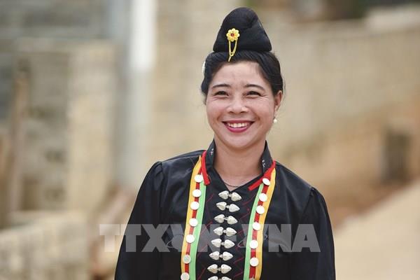 Ấn tượng trang phục truyền thống phụ nữ dân tộc Cống ở Điện Biên