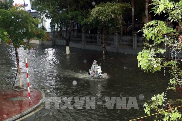 Cảnh báo Bắc Bộ mưa lớn, có thể xảy ra lốc sét và gió giật mạnh