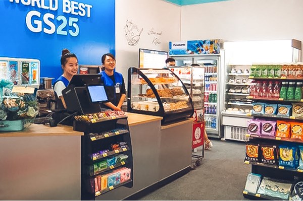 Dầu mốc ấn tượng của chuỗi cửa hàng tiện lợi Hàn Quốc tại Việt Nam