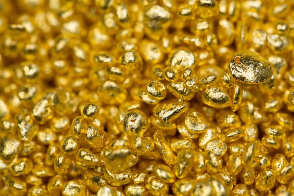 Báo cáo ghi nhận tình trạng gia tăng buôn lậu vàng châu Phi