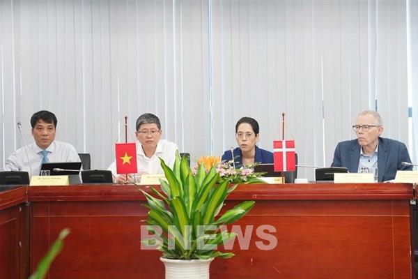 Thí điểm phát triển điện gió ngoài khơi để tạo chính sách phù hợp