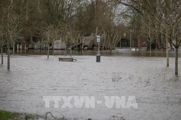 Áo đối mặt với lũ lụt nghiêm trọng sau trận mưa lớn kỷ lục