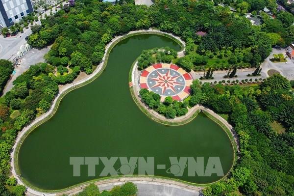 Những "lá phổi xanh" trong lòng Hà Nội