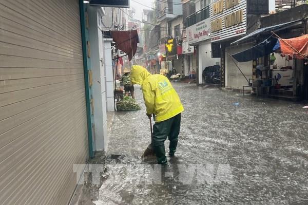 Hà Nội: Tập trung giải quyết thoát nước sau mưa lớn